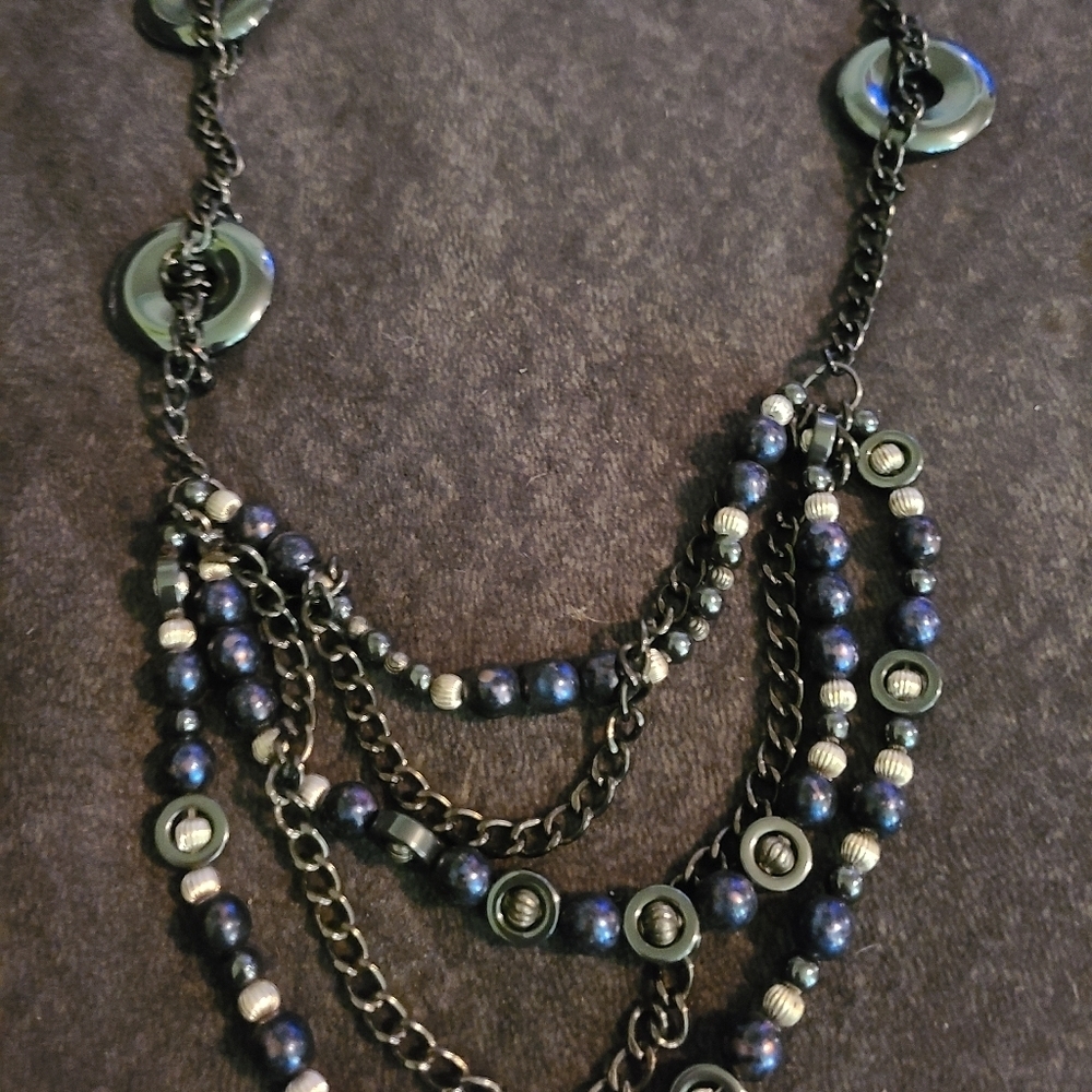 Gorgeous black grey neckpiece w black hematite stones beaded - Picture 2 of 2